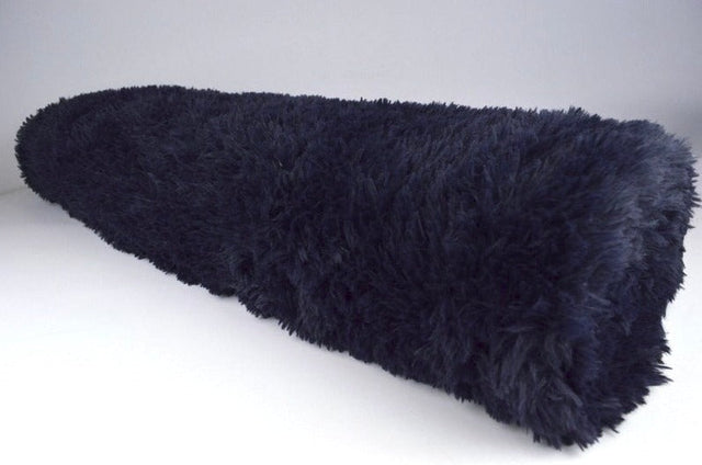 Marinblå långhårig plysch – 30 mm lugg & tvärsgående stretch (bild 2 av 5)
