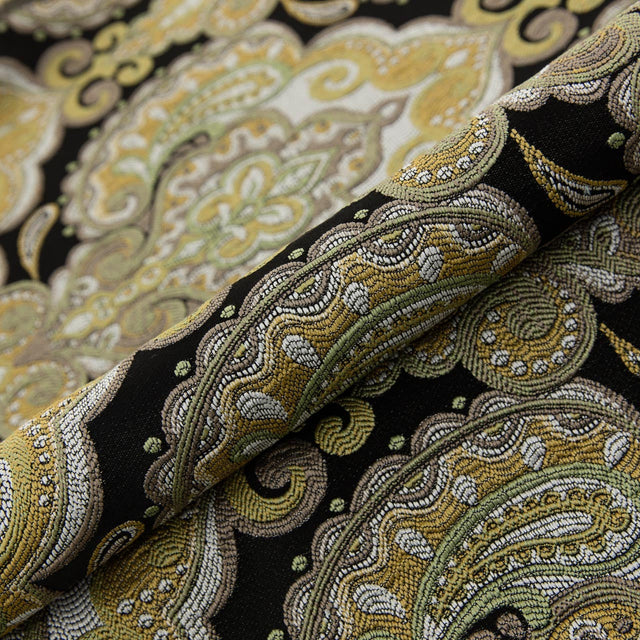 GULD PAISLEY PÅ SVART BOMBAJ JACQUARD MÖBELTYG – PAISLEY-MÖNSTER