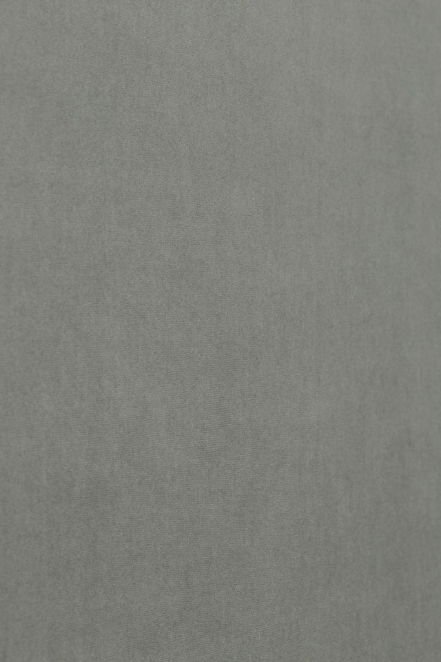 Matt stengrå Casablanca möbelvelour – mikrosuede & slitstark (bild 2 av 5)