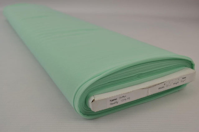Ljus mint chiffong – lätt, transparent & med vackert fall (bild 2 av 7)