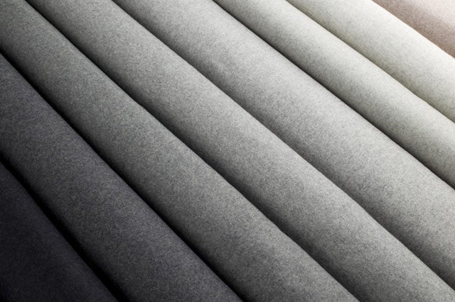 Rökgrå Clark möbeltyg – ull-blend och melerad look (bild 2 av 6)