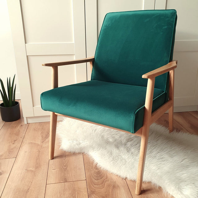 KLAR SMARAGDGRÖN VENUS VELVET MÖBELVELOUR – SLITSTARK & PETPROOF