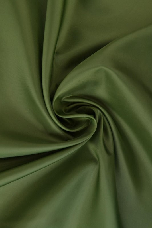 Mosgrøn polyester foer – glat, let & let glans, metervare til erhverv (billede 1 af 5)