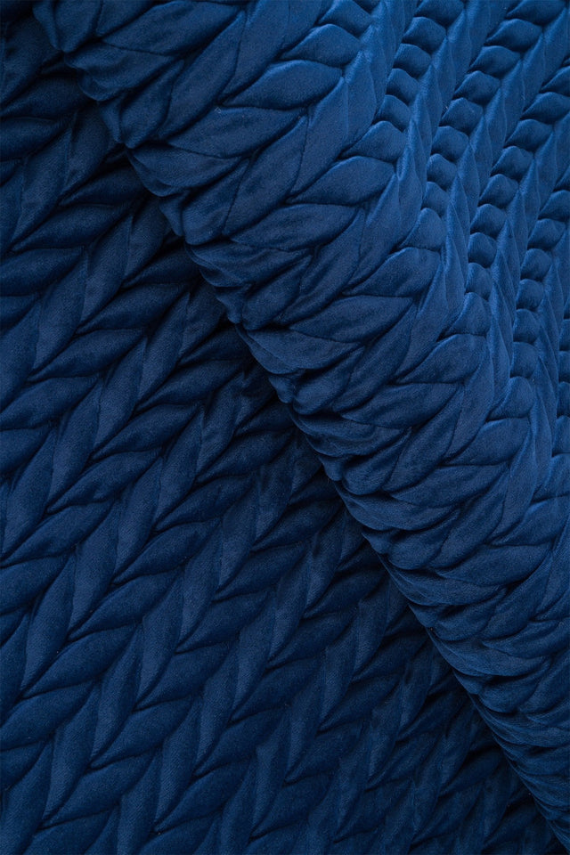Djup koboltblå magic deluxe p301 – quiltad velour med fin flätning (bild 1 av 5)
