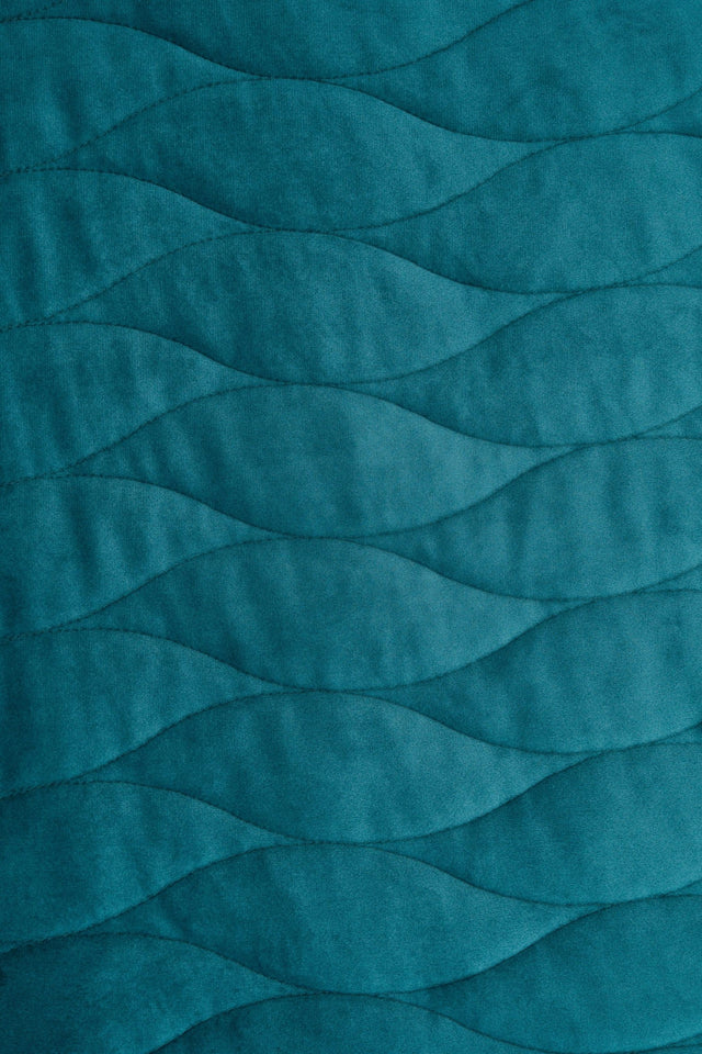 Djup lagunturkos magic velvet 3D – quiltad velour med vågmönster (bild 2 av 8)