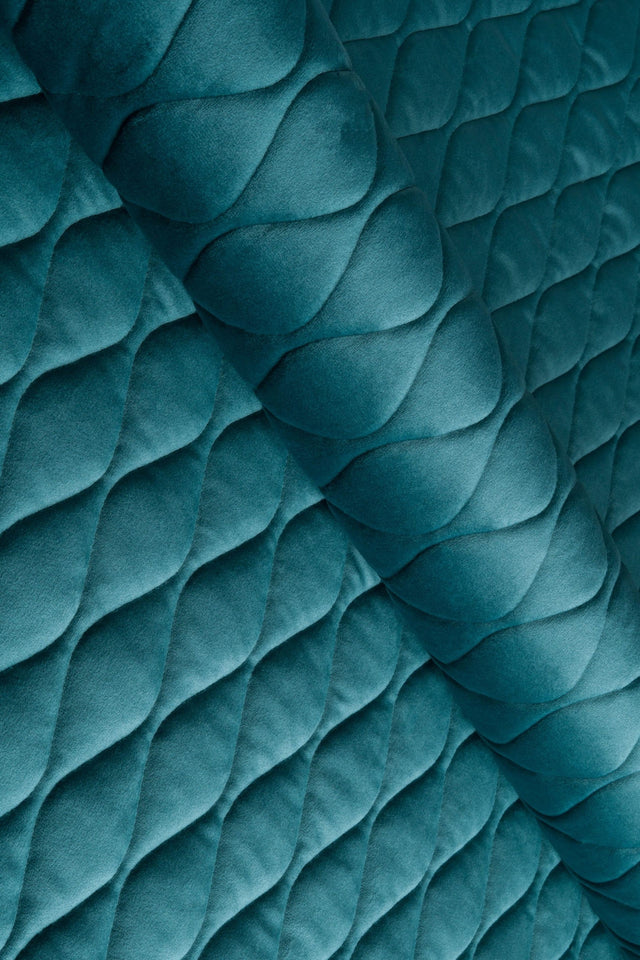 Djup lagunturkos magic velvet 3D – quiltad velour med bladmönster (bild 1 av 8)