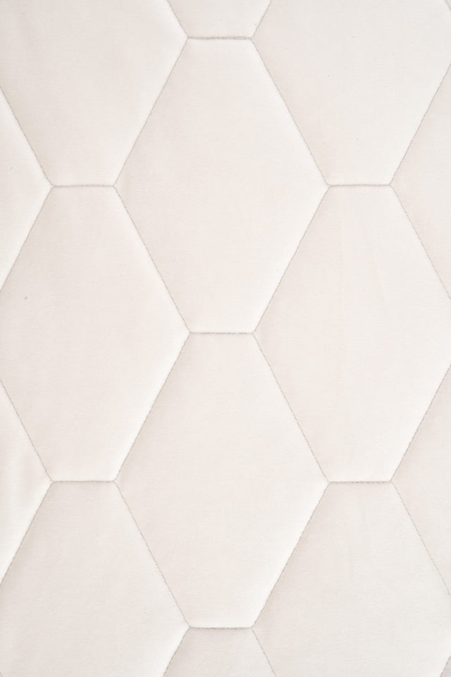 Varm elfenbensvit magic velvet 3D – quiltad velour med sexkantsmönster (bild 2 av 8)