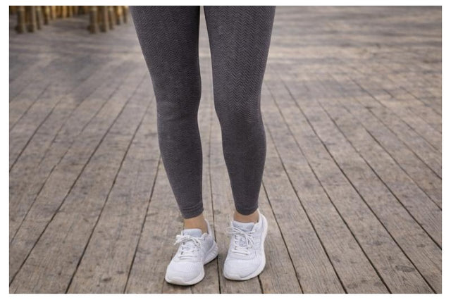 Polyamid-elastanjersey med sillbensmönster sydd till leggings (grå) (bild 3 av 6)