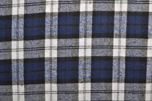 Mörkblå och vit skotskrutig flanell (bild 3 av 14)