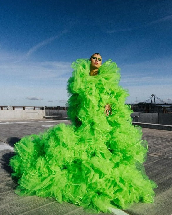 LAVENDEL STYV TYLL – LÄTT OCH FORMSTABILT NÄTTYG