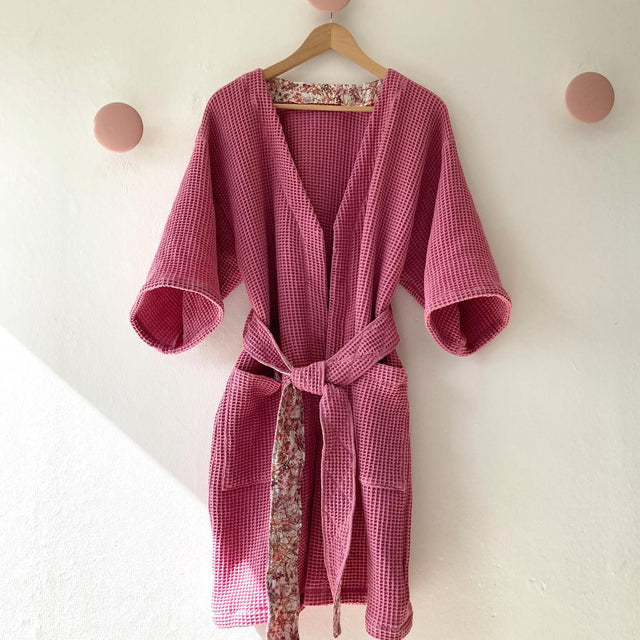 MÖRK GRÅ VÅFFEL PIQUÉ – ABSORBERANDE & SNABBTORKANDE