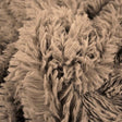 Taupe långhårig plysch – 30 mm lugg & tvärsgående stretch (bild 1 av 5)