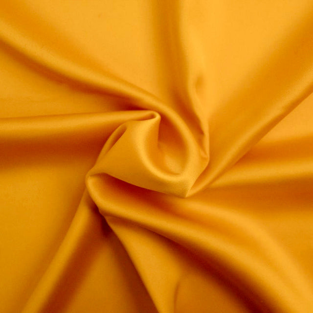SAFRANGUL MATT SATIN MED STRETCH – 2-VÄGSSTRETCH & MATT LYSTER