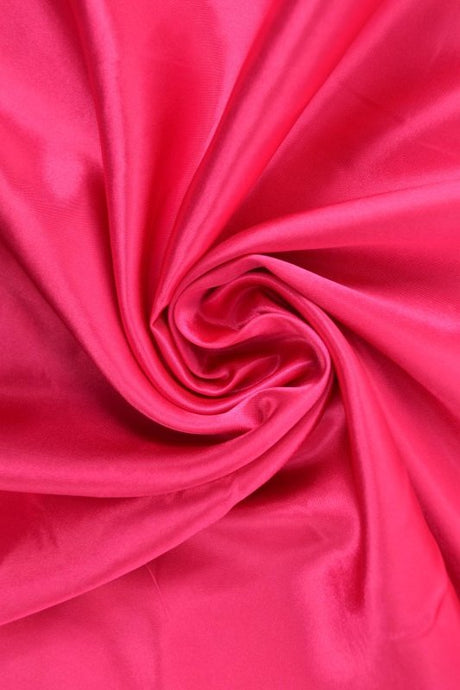Pink satin tyg – lätt & glansigt (bild 1 av 5)