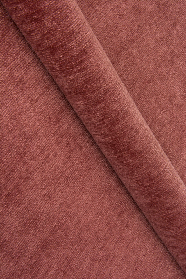 Mörk gammalrosa Aurora chenille möbeltyg – vätskeavvisande & slitstark (bild 1 av 4)