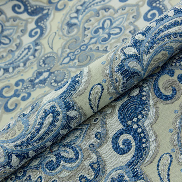 KOBOLTBLÅ PAISLEY PÅ CREME BOMBAJ JACQUARD MÖBELTYG – PAISLEY-MÖNSTER