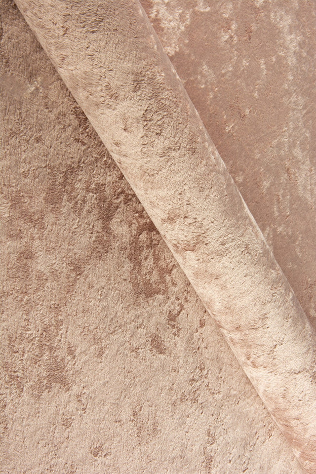 Mjuk puderbeige Eureka möbelvelour – slitstark & petproof (bild 1 av 7)