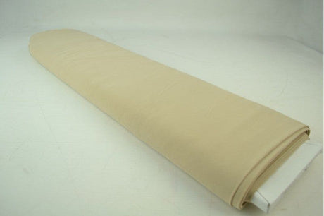 Cremefarvet lycra mesh – elastisk netstof, semi transparent, metervare til erhverv (billede 2 af 4)