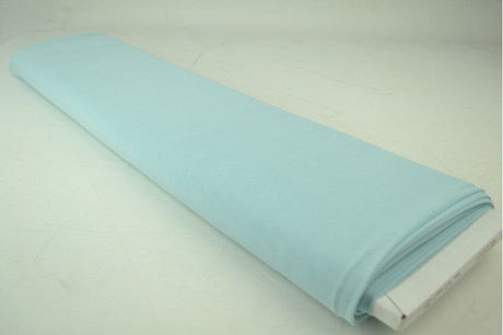 Lyseblå lycra mesh – elastisk netstof, semi transparent, metervare til erhverv (billede 2 af 4)