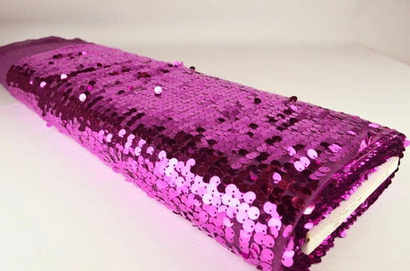 Violett paljettyg – stora 8 mm paljetter & envägsstretch (bild 2 av 6)