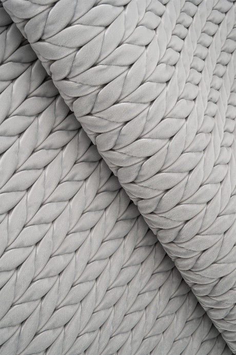 Skir silvergrå magic deluxe p301 – quiltad velour med fin flätning (bild 1 av 5)