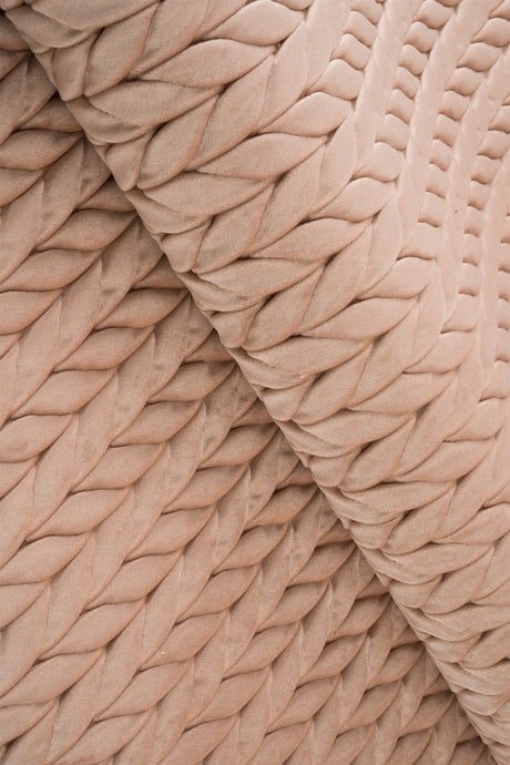 Pudrad sandrosa magic deluxe p301 – quiltad velour med fin flätning (bild 1 av 5)