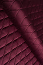 Djup bordeauxröd magic velvet 3D – quiltad velour med bladmönster (bild 1 av 8)