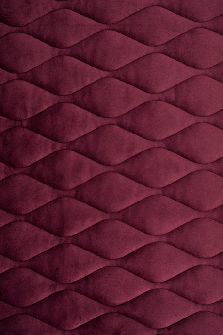 Djup bordeauxröd magic velvet 3D – quiltad velour med bladmönster (bild 2 av 8)
