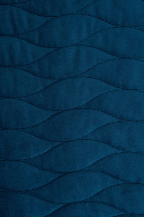 Mörk petrolblå magic velvet 3D – kviltad velour med vågmönster (bild 2 av 8)