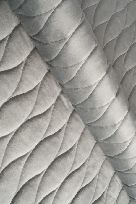 Lugn stengrå magic velvet 3D – quiltad velour med vågmönster (bild 1 av 8)
