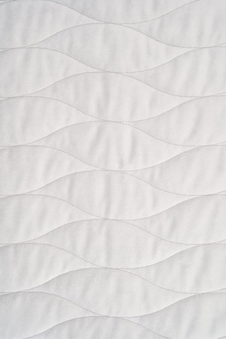 Klar snövit magic velvet 3D – quiltad velour med vågmönster (bild 2 av 8)