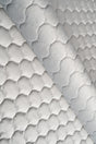 Ljus silvergrå magic velvet 3D – quiltad velour med droppmönster (bild 1 av 8)