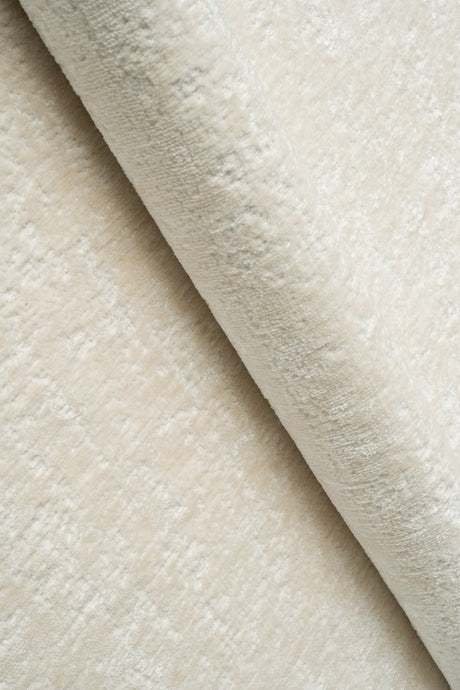 Mjuk cremebeige Miu chenille möbeltyg – slitstark & petproof (bild 1 av 7)