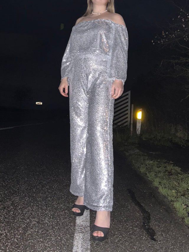 Mörkgrå paljettyg – små 3–4 mm paljetter & envägsstretch (bild 5 av 5)
