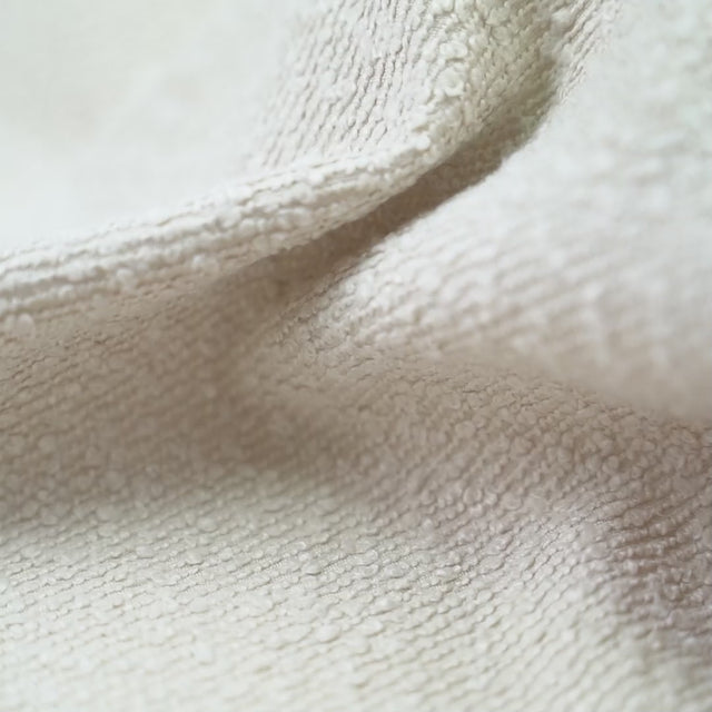RÖKT OLIVBRUN SANDU MÖBELTYG – BOUCLÉ-LOOK & BRANDHÄMMANDE