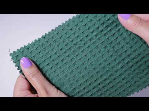 MÖRK GRÖN VÅFFEL PIQUÉ – ABSORBERANDE & SNABBTORKANDE