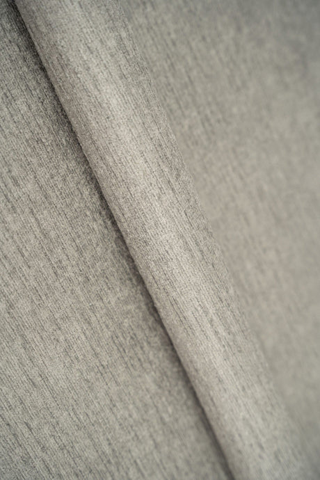 Melerad gråbeige Rugia möbeltyg – chenille-look & slitstark (bild 1 av 3)