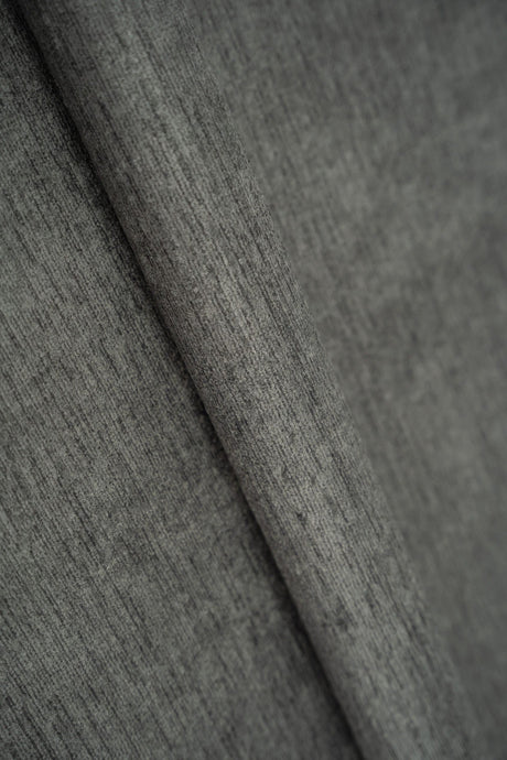 Mörk stengrå Rugia möbeltyg – chenille-look & slitstark (bild 1 av 3)