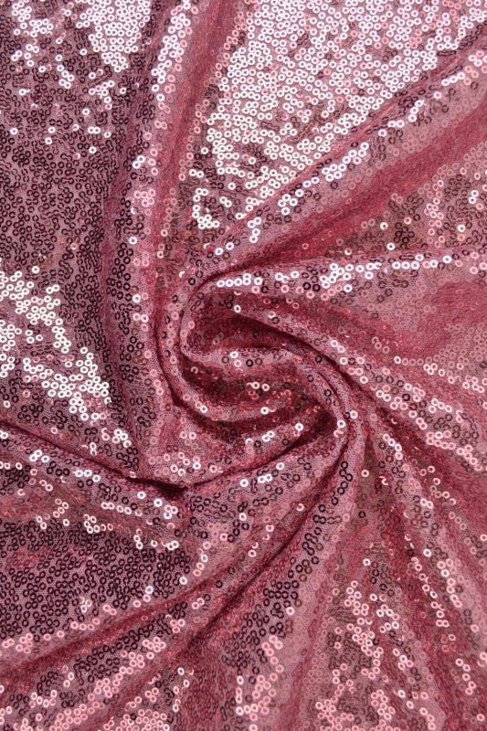 Ljusrosa paljettyg – små 3–4 mm paljetter & envägsstretch (bild 1 av 5)