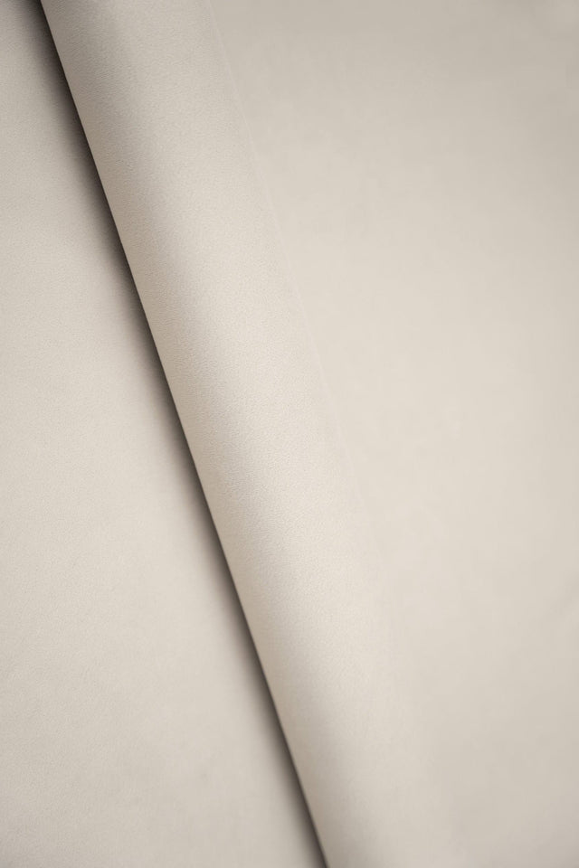 Krämig råvit smart velvet möbelvelour – slitstark & petproof (bild 1 av 4)