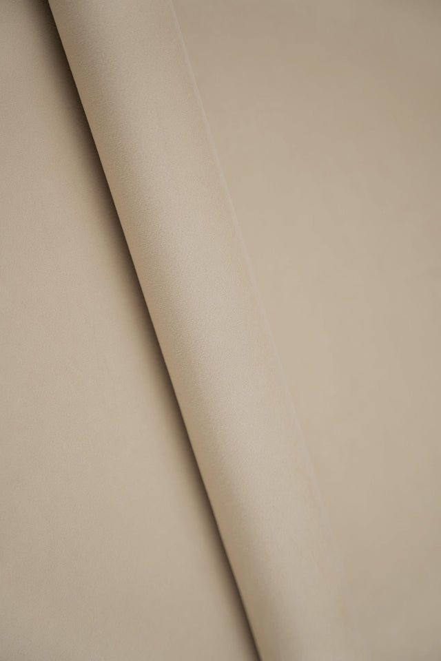 Varm sandbeige smart velvet möbelvelour – slitstark & petproof (bild 1 av 4)