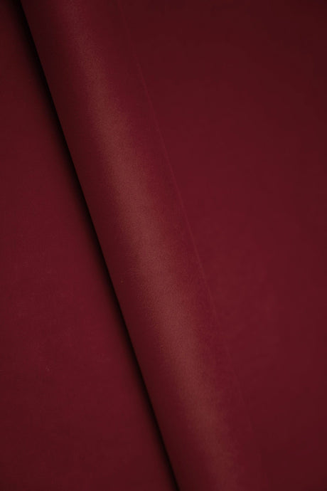 Djup bordeauxröd smart velvet möbelvelour – slitstark & petproof (bild 1 av 4)