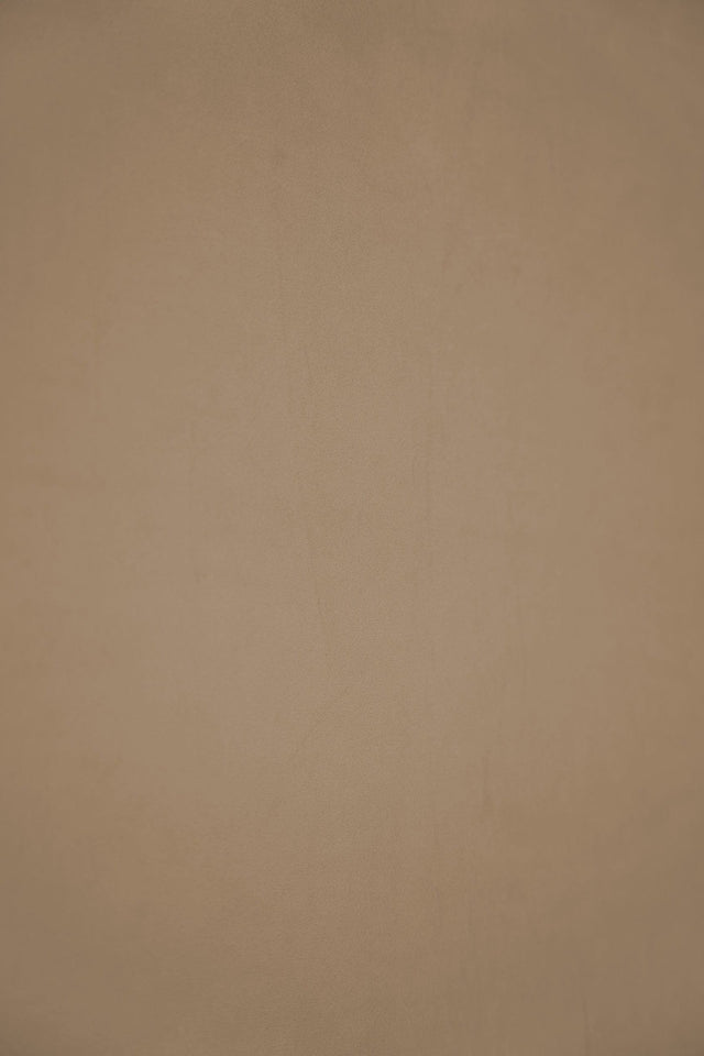 Varm gråbrun smart velvet möbelvelour – slitstark & petproof (bild 2 av 4)