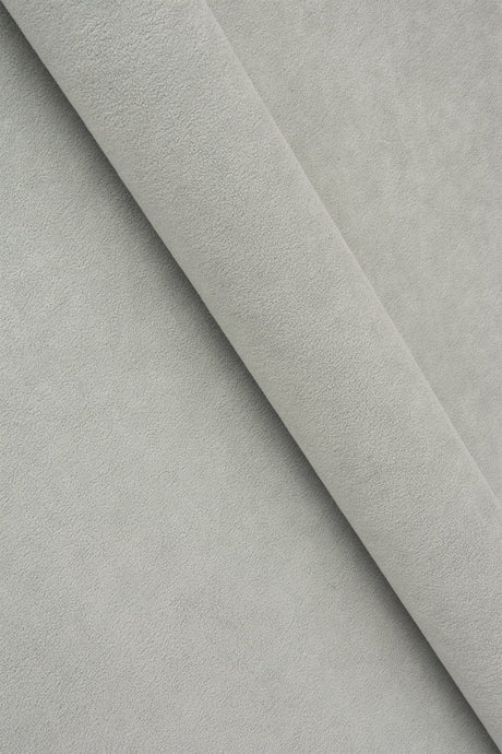 Ljus greigegrå Uttario velvet möbelvelour – slitstark & petproof (bild 1 av 4)