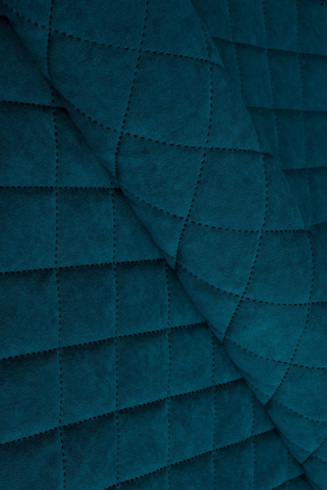 Mörk fjordblå Uttario velvet 3D – kviltad velour med solfjädersmönster (bild 1 av 3)