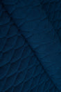 Mörk safirblå Uttario velvet 3D – quiltad velour med bladmönster (bild 1 av 3)