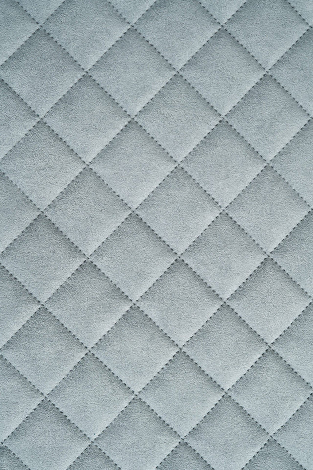 Ljus dimgrå Uttario velvet 3D – quiltad velour med solfjädersmönster (bild 2 av 3)