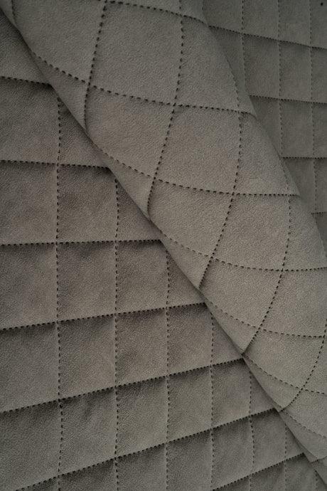 Varm drivvedgrå Uttario velvet 3D – quiltad velour med solfjädermönster (bild 1 av 3)