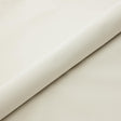 Mjuk cremevit Venus velvet möbelvelour – slitstark & petproof (bild 1 av 7)